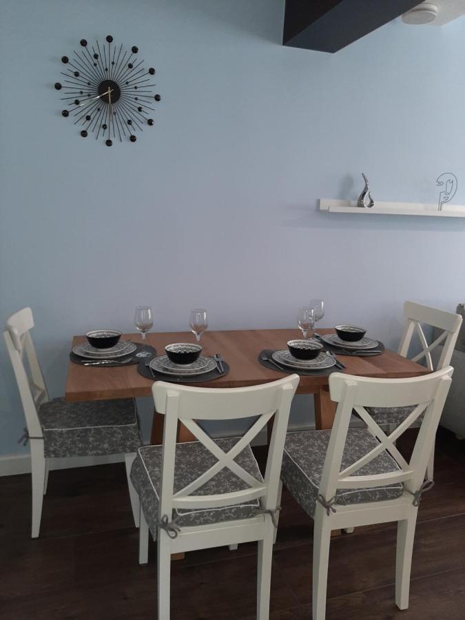 Newone Apartman Шопрон Екстер'єр фото